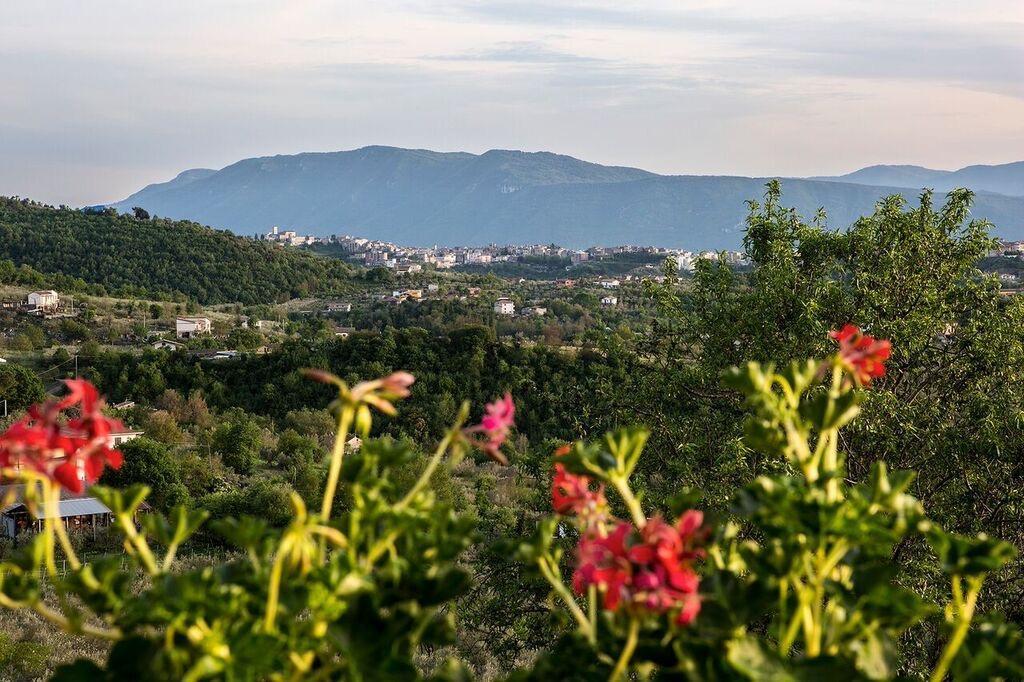 Casale San Pietro Bed & Breakfast Anagni Exterior photo