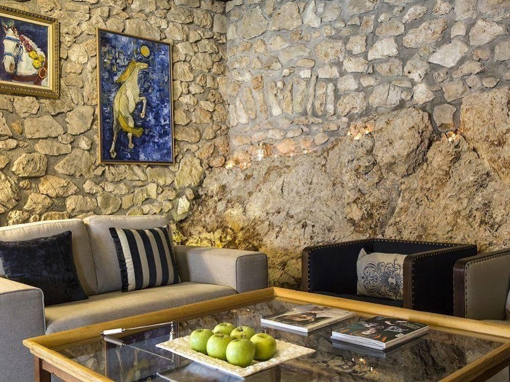 Casale San Pietro Bed & Breakfast Anagni Exterior photo